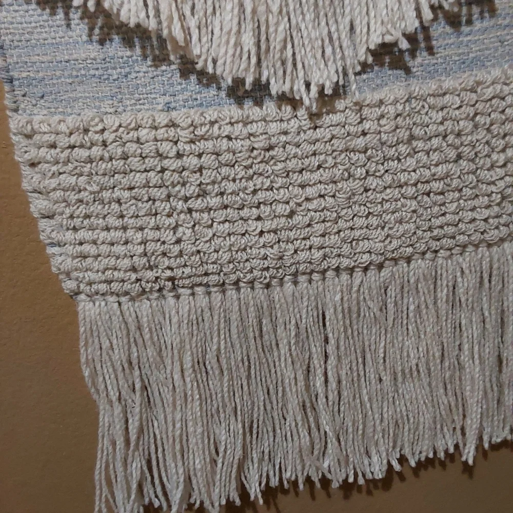 🌺 NEW Handcrafted Cream & Blue Tapestry Wall Hanging